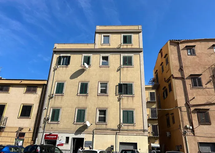 Aurora House